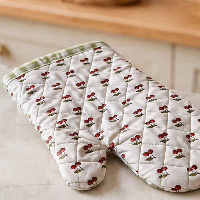 Quilt an Oven Mitt with 2 Fat Quarters