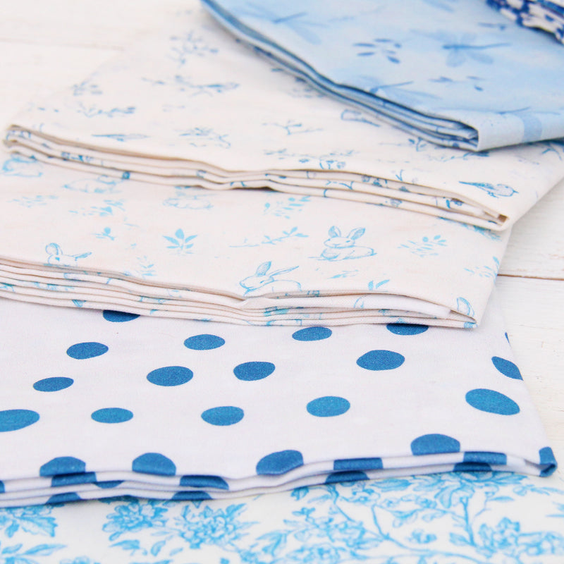 Fat Quarter Bundle - 20 Blue Shades Precut Cotton Fabrics - Threadart.com