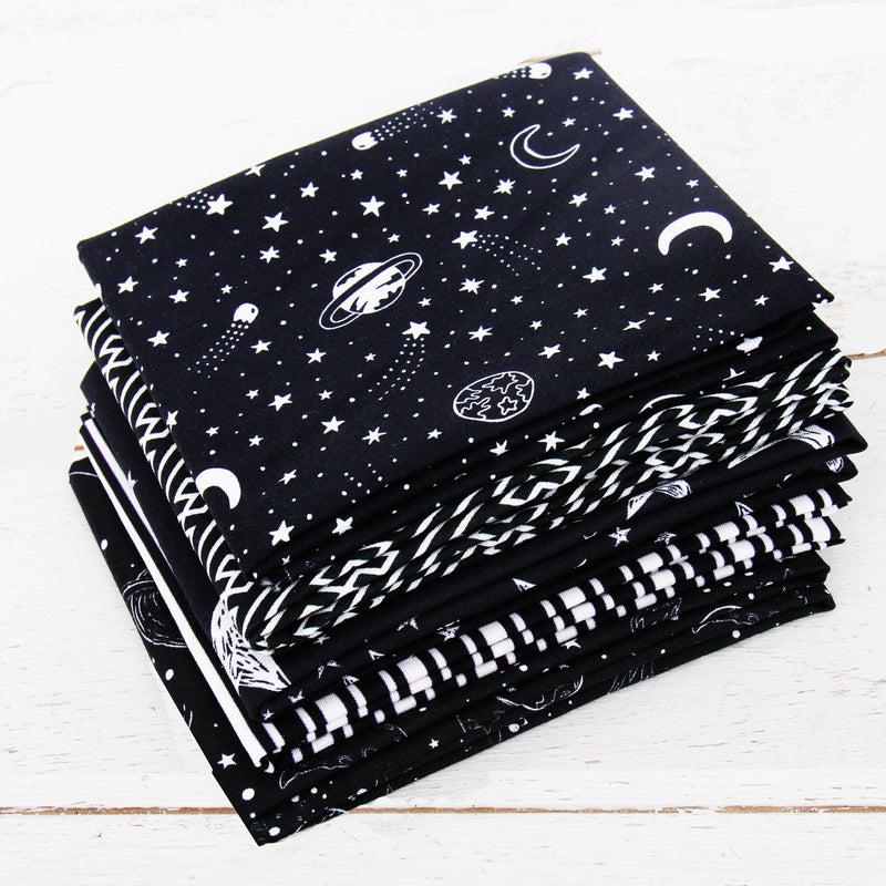 Five Fat Quarter Bundle - Black Color Builder Set - Threadart.com