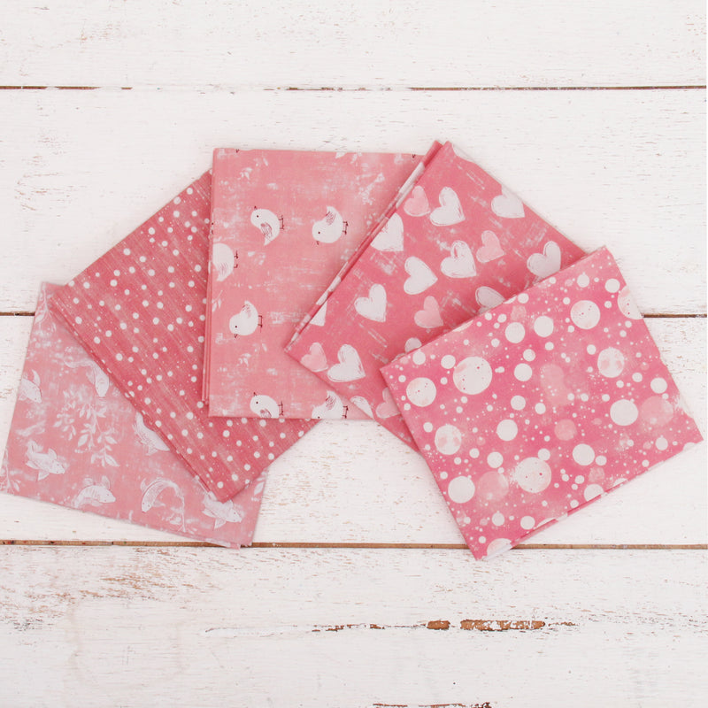 Fat Quarter Bundle - Five Pink Precut Cotton Fabrics - Threadart.com