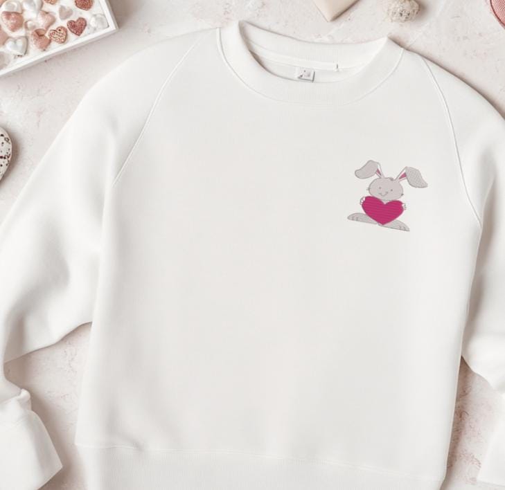 Valentine Bunny with Heart Machine Embroidery Design Instant Download - 5 Sizes - 8 Formats - ThreadArt - Threadart.com