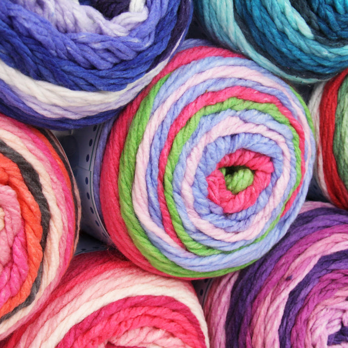 Ombre Yarn - Big Chunky Yarn Cake - Winter Forest – Thick Super Bulky #6 - Threadart.com