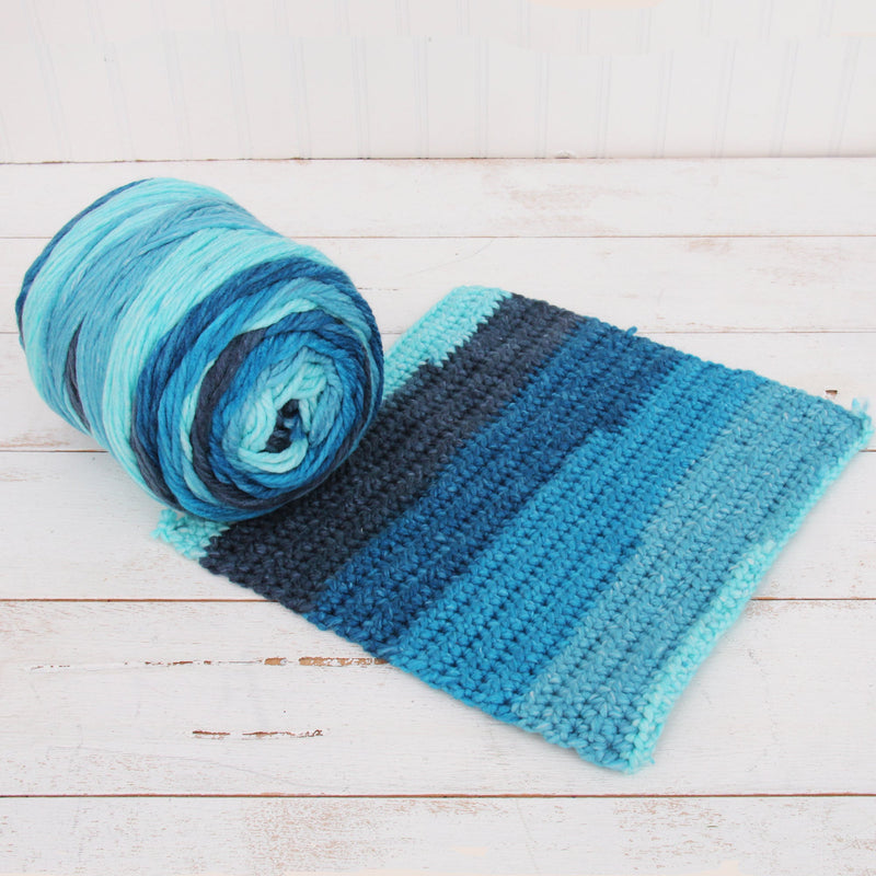 Ombre Yarn - Big Chunky Yarn Cake - Winter Forest , 300g (316 Yards) – Thick Super Bulky #6 - Threadart.com