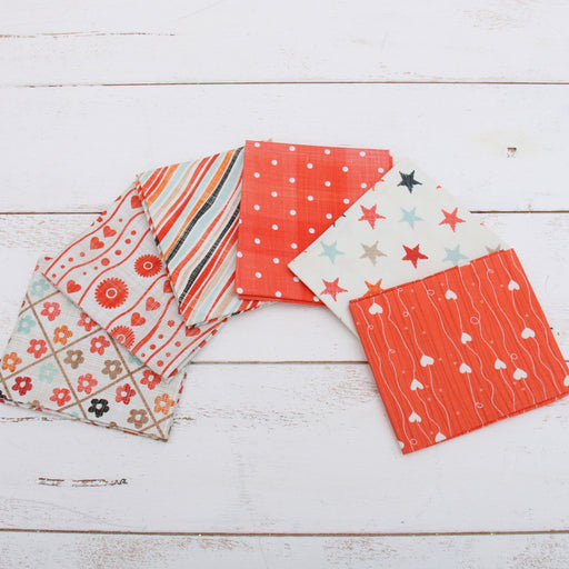 Red quilting fabric bundle. Set of 5 fat quarters - For sale on  at  Butterfly Stitchery