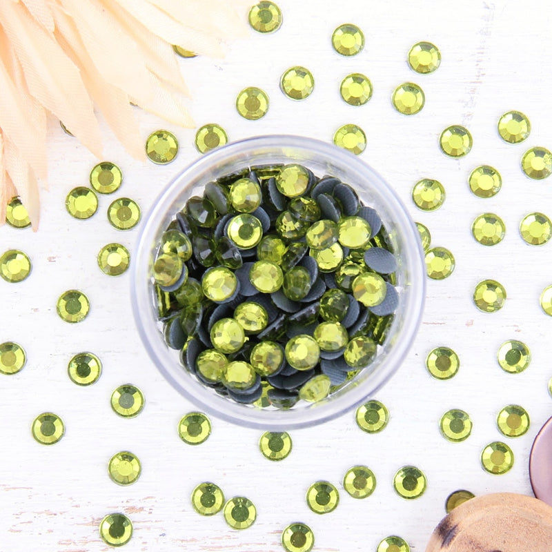 Hot Fix Rhinestones - SS20 - Peridot - 288 stones - Threadart.com