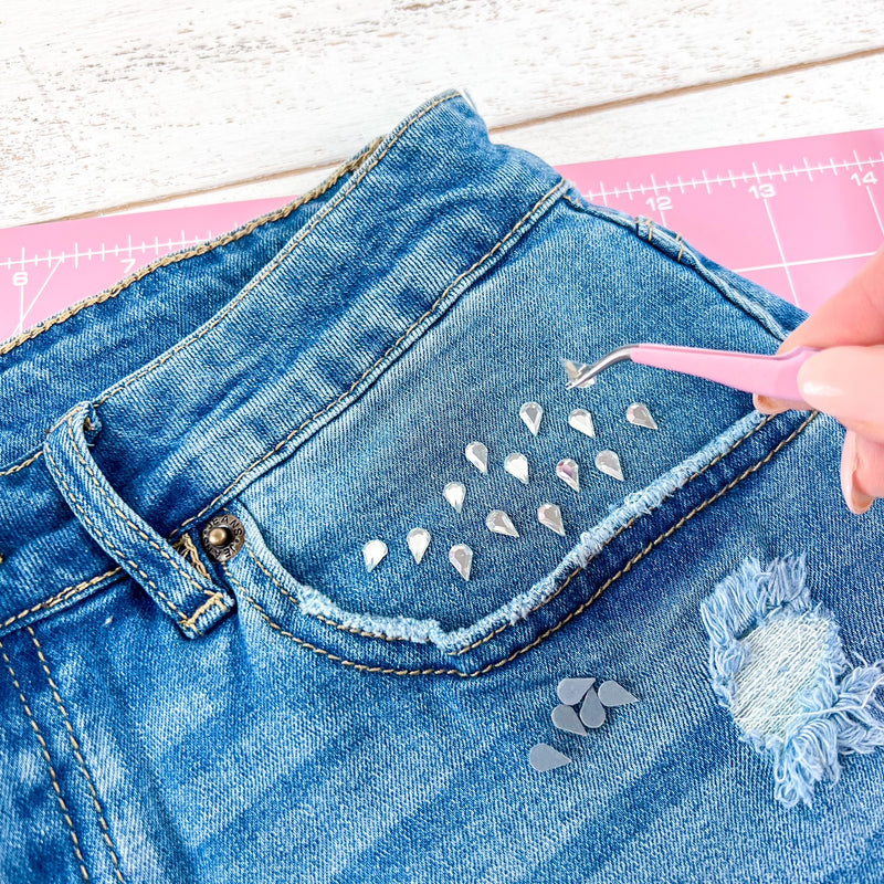 Shaped Rhinestones - Triangle 6x6mm - 288 Stones - Threadart.com