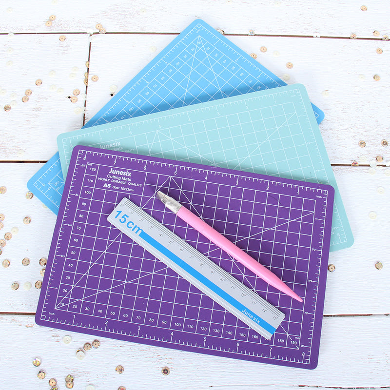 Small Cutting Set - Mat, Ruler, Knife - Threadart.com