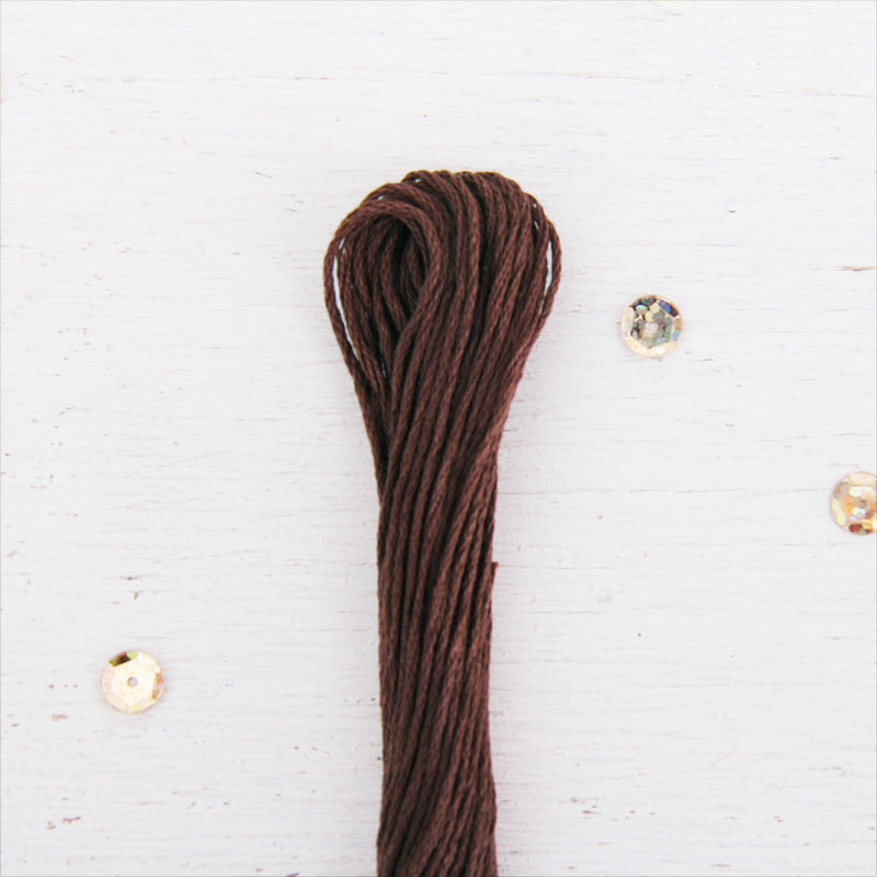 Coffee Brown Premium Cotton Embroidery Floss - Six Strand Thread - No. 210 - Threadart.com