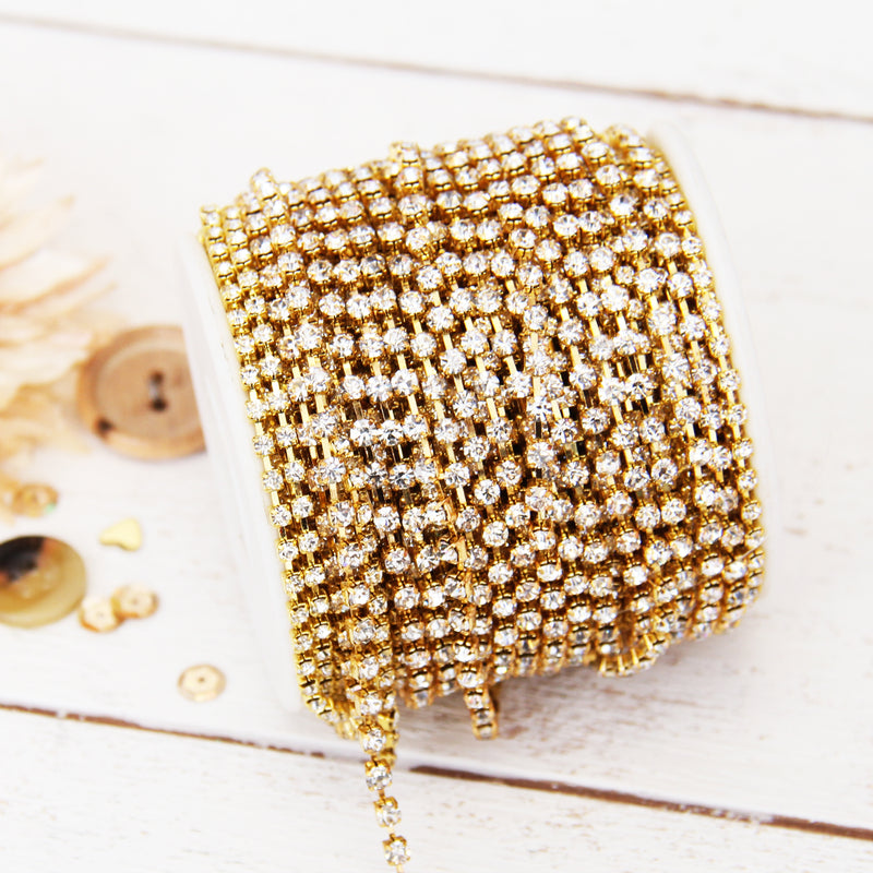 Rhinestone Chain SS10 - 10 yd Roll - Crystal/Gold - Threadart.com