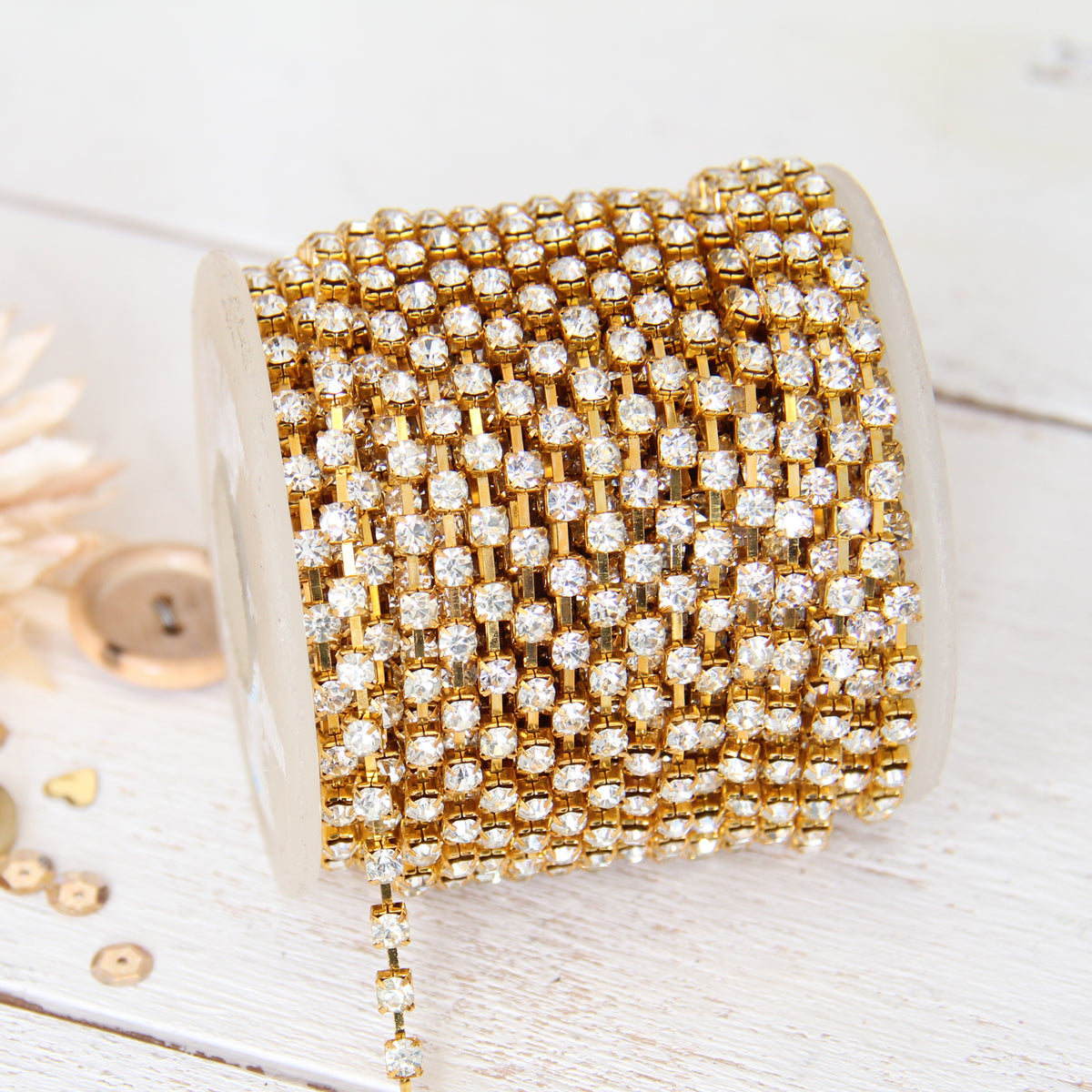 Rhinestone Chain SS16 - 10 yd Roll - Crystal/Gld — Threadart.com